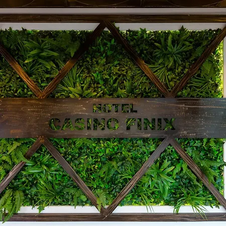 ホテル Finix Casino Kulata